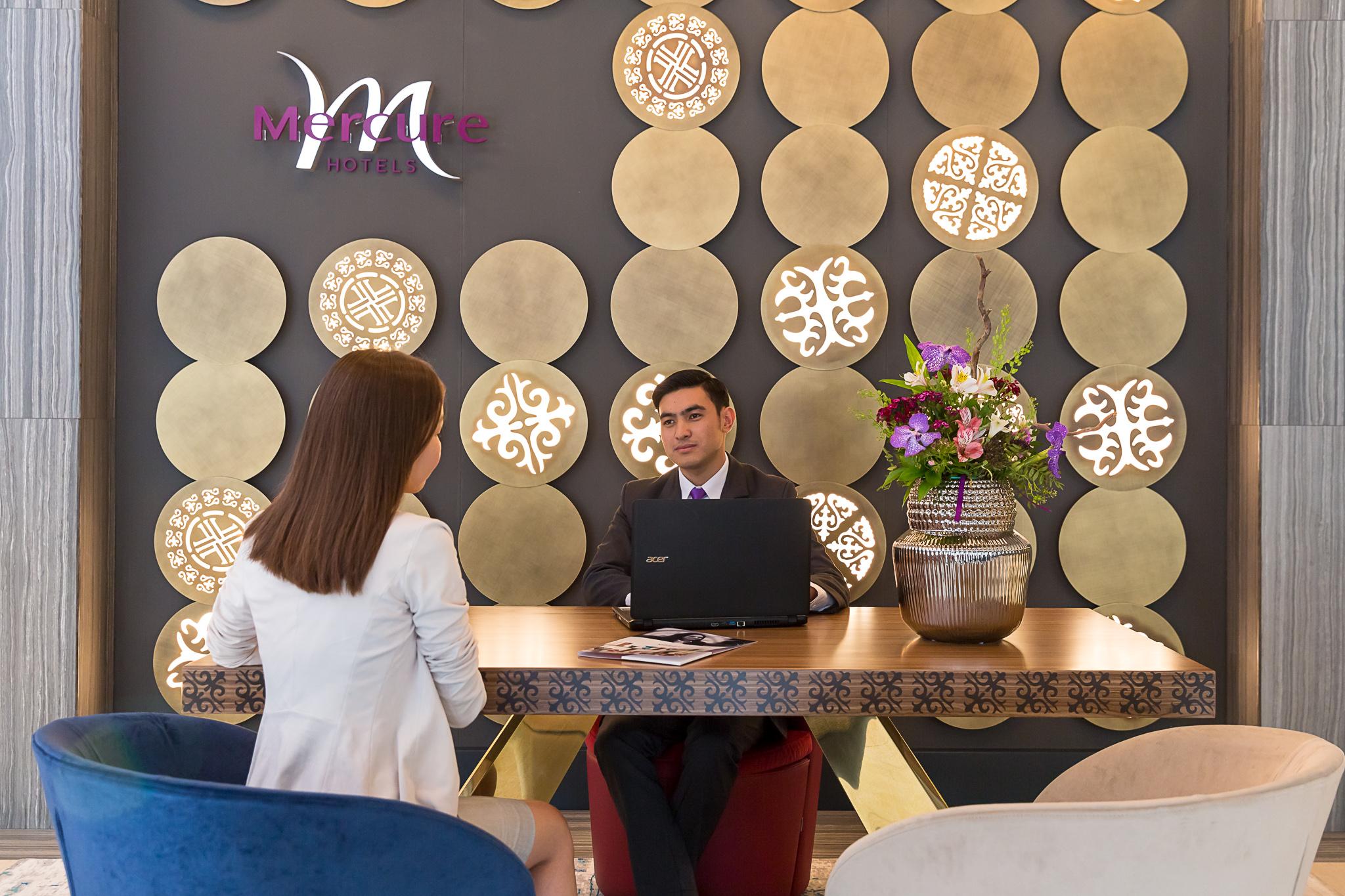 Mercure Almaty City Center Eksteriør billede