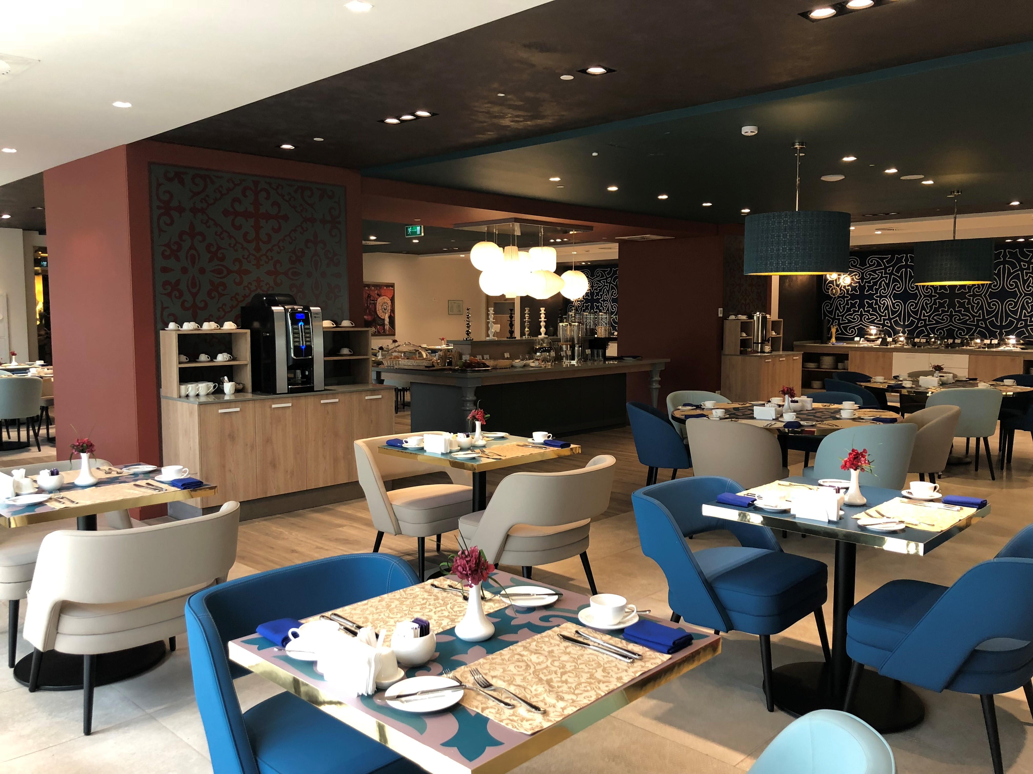 Mercure Almaty City Center Eksteriør billede