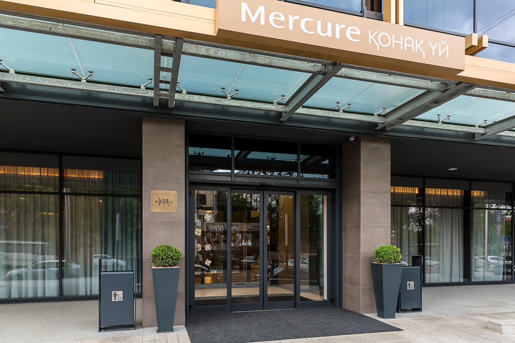 Mercure Almaty City Center Eksteriør billede