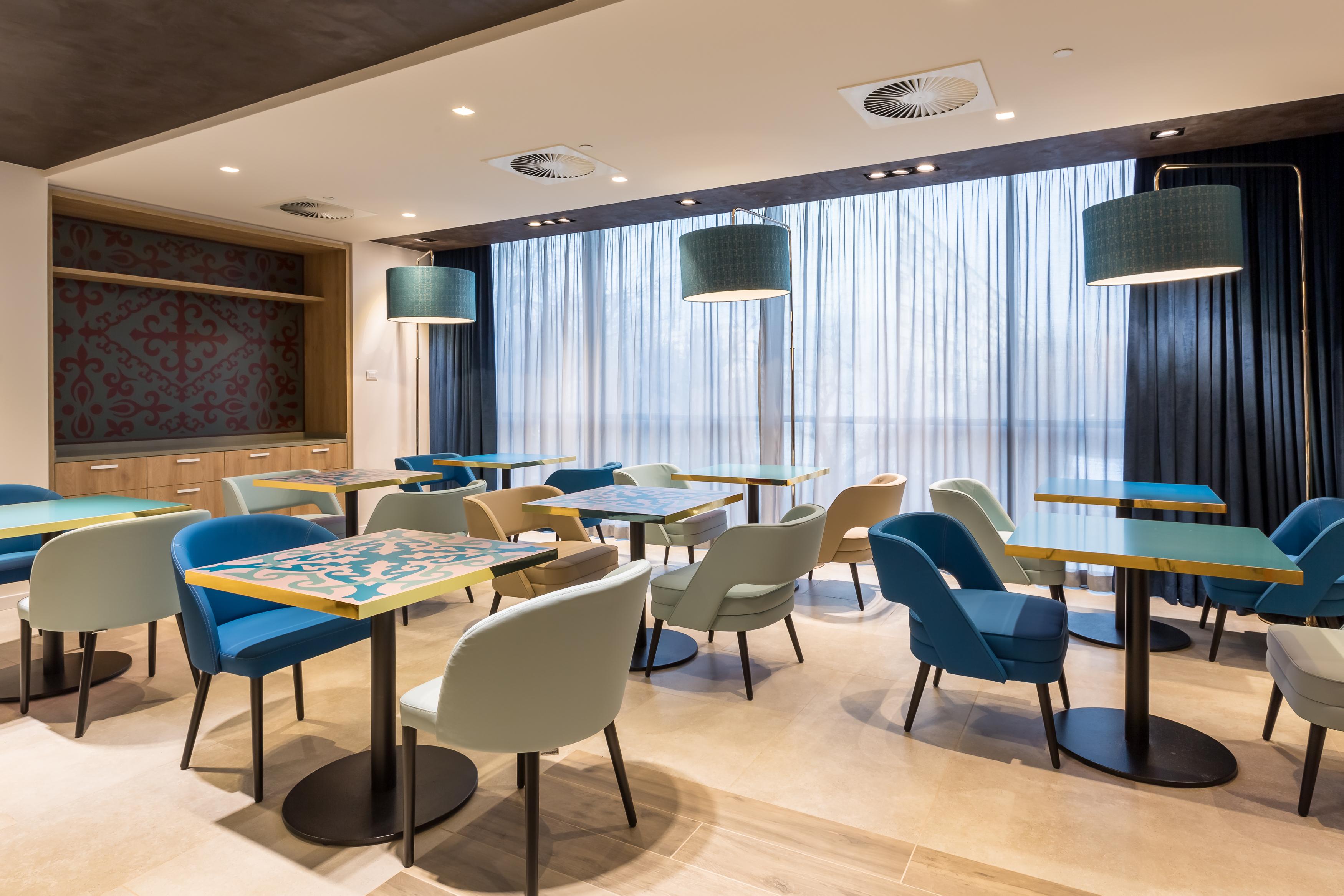 Mercure Almaty City Center Eksteriør billede