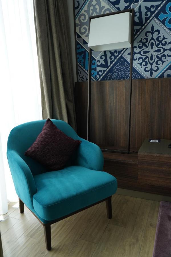 Mercure Almaty City Center Eksteriør billede
