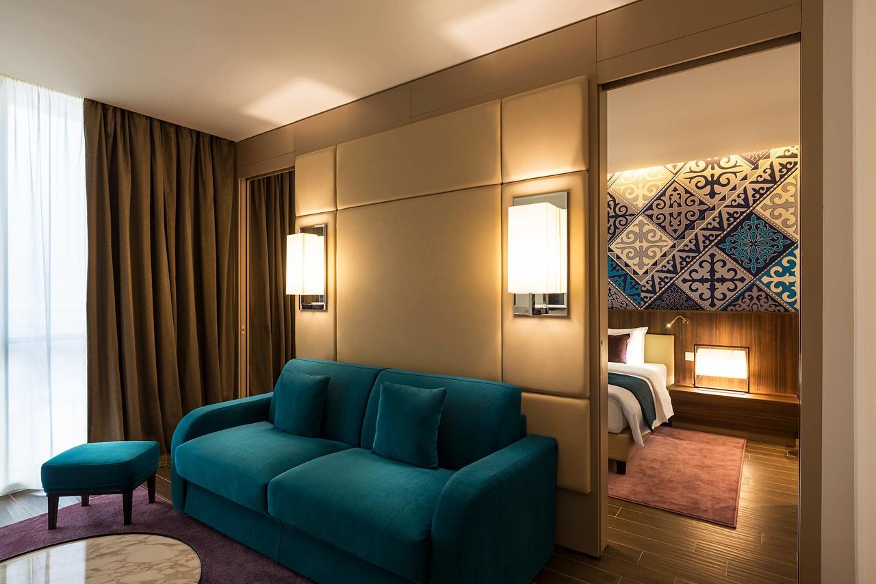 Mercure Almaty City Center Eksteriør billede